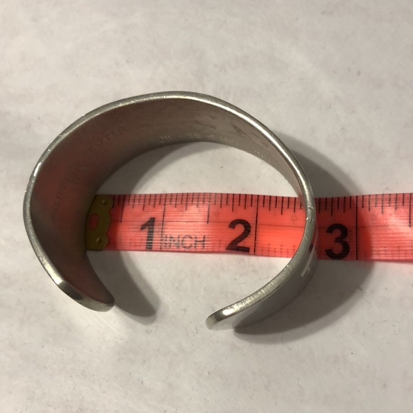 Salisbury Pewter USA 2011 Cuff Bracelet Bicentennial Revolutionary Landmarks - Picture 9 of 11